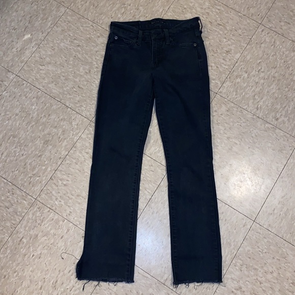 Lucky🍀Brand MidRise Sweet Straight Jean in Distressed Williamette size 00 24x27 - Picture 2 of 16